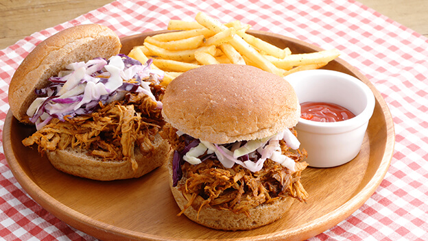 BULL-DOG PULLED CHICKEN